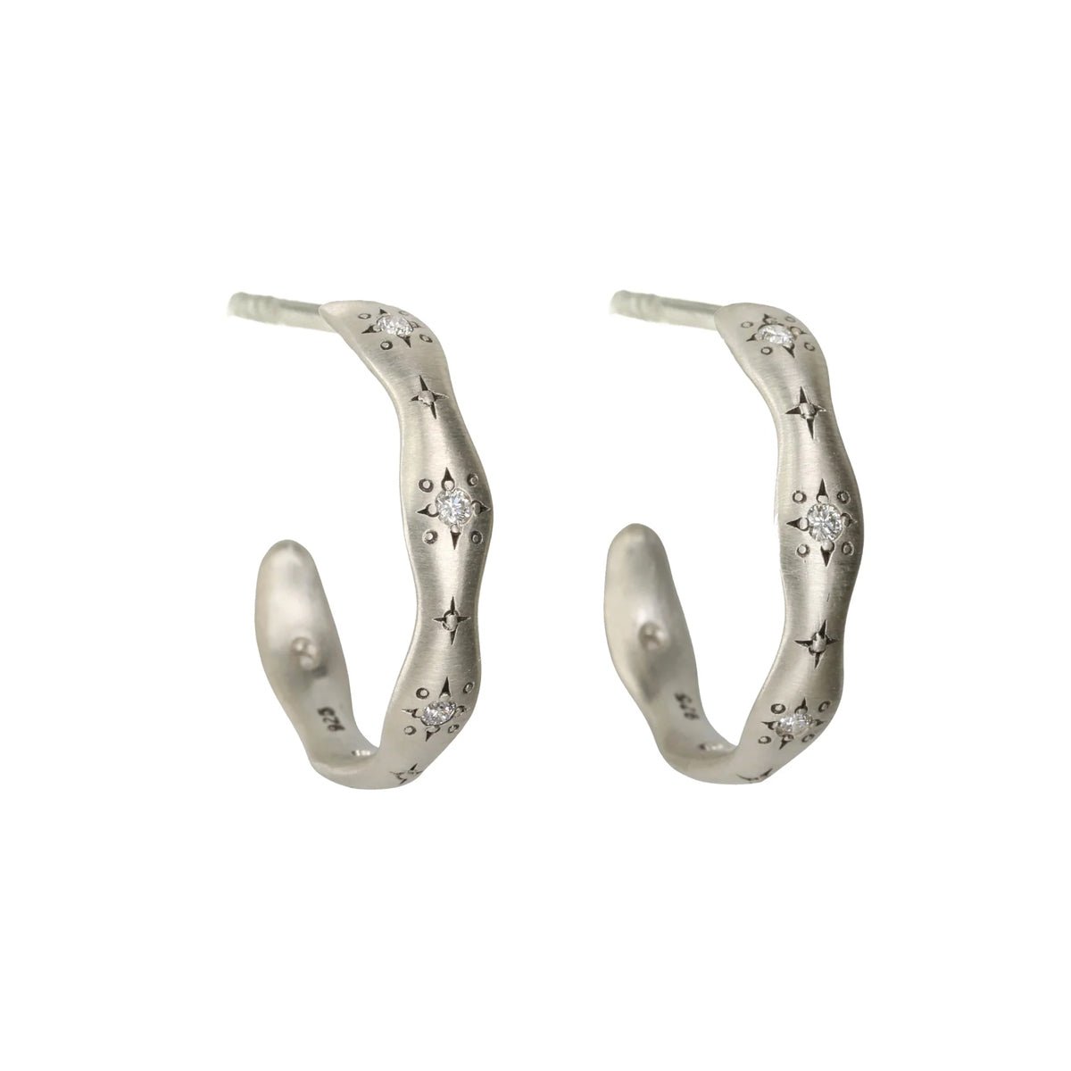 Outlet Wavy Hoop Earring: Silver with pearls oxide finish