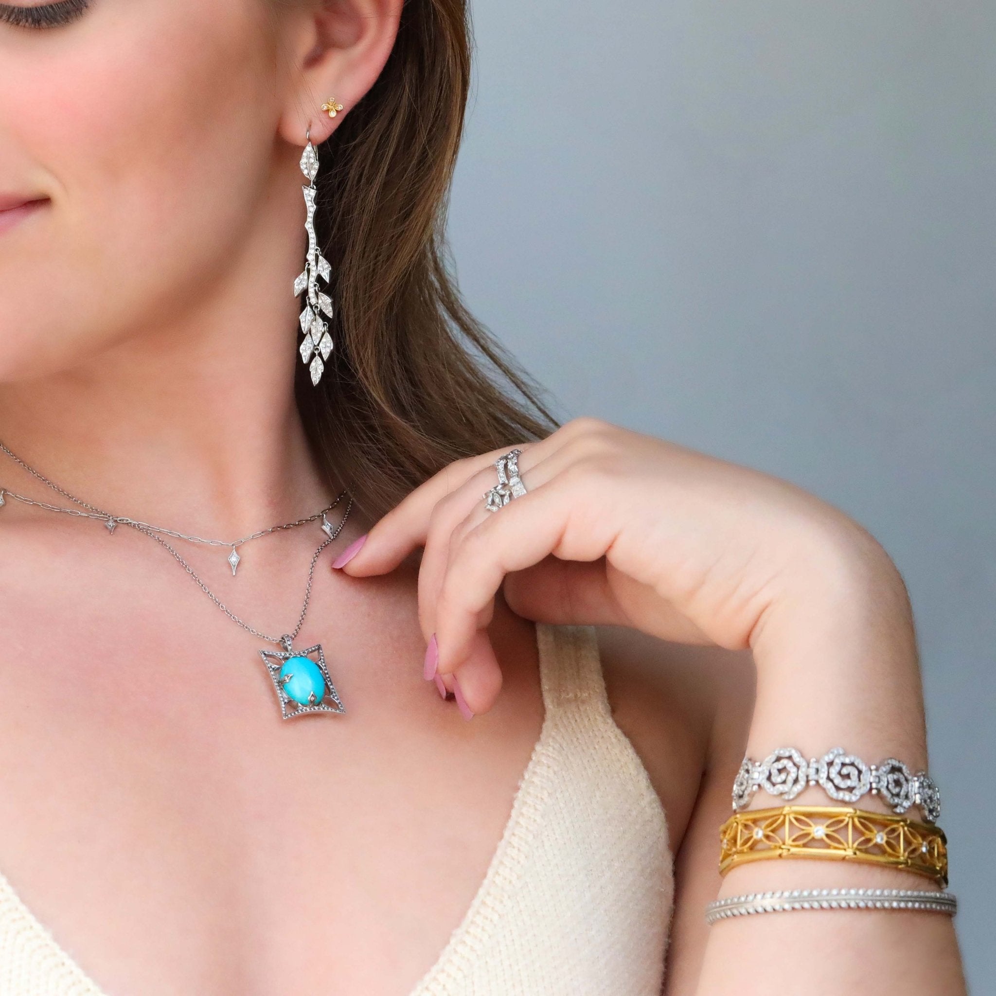 Cathy Waterman 22 Karat Gold Lacy Rose Flex Bracelet with Bezel Set  Diamonds – Peridot Fine Jewelry