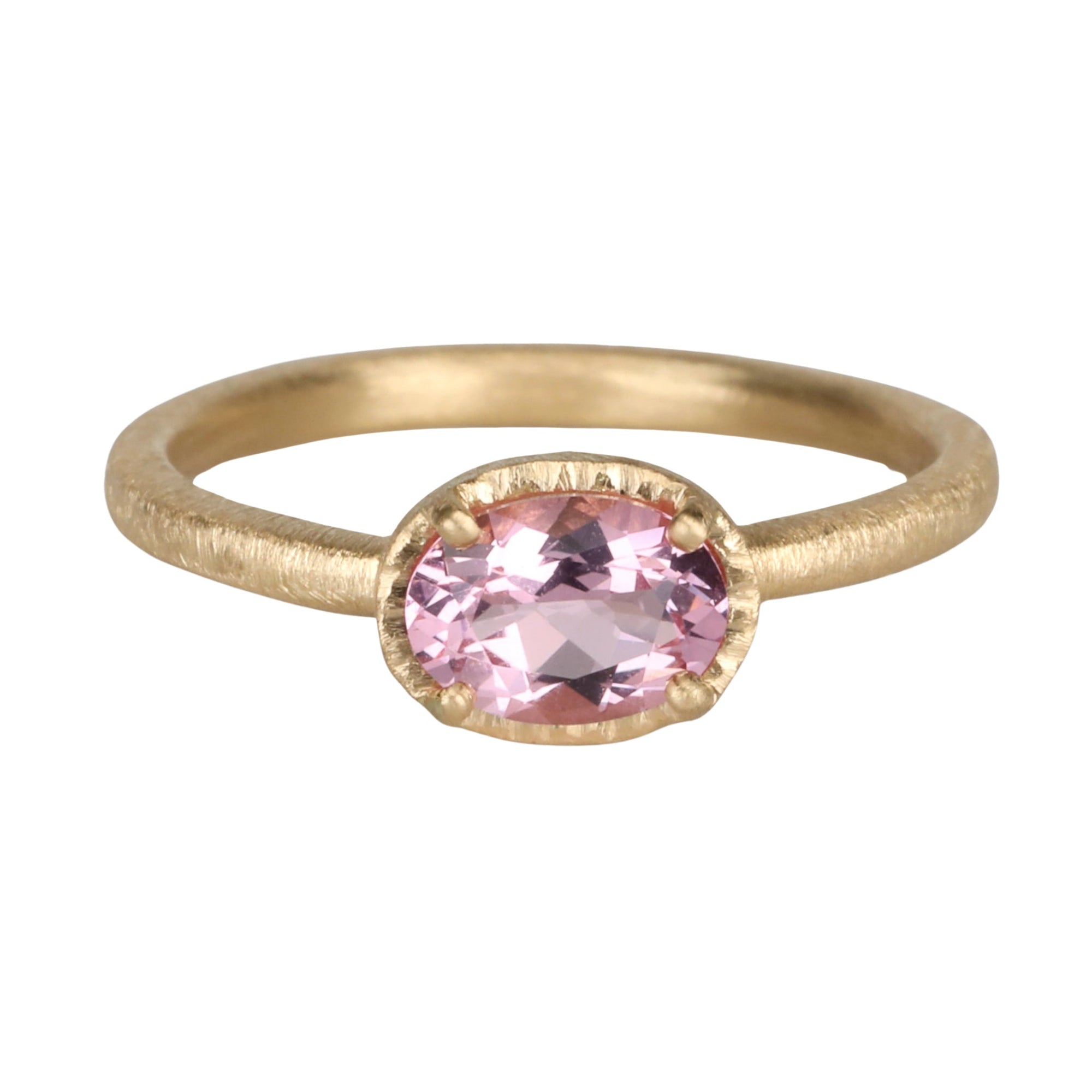 18K Gold Prong - Set Oval Flamingo Pink Morganite Ring - Peridot Fine Jewelry - Yasuko Azuma